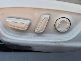 Toyota Camry Híbrido 2022 LE 4dr Sedán