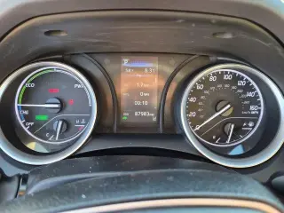 Toyota Camry Híbrido 2022 LE 4dr Sedán