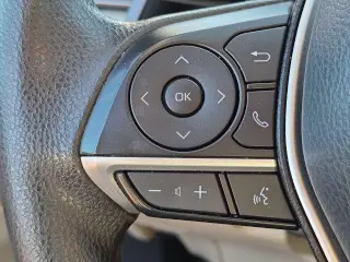 Toyota Camry Híbrido 2022 LE 4dr Sedán