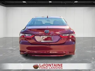 Toyota Camry Híbrido 2022 LE 4dr Sedán