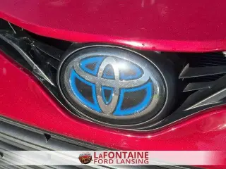 Toyota Camry Híbrido 2022 LE 4dr Sedán