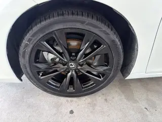Lexus ES 350 2024 F SPORT Handling 4dr Sedán