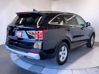 Kia Sorento 2026 LX 4dr SUV