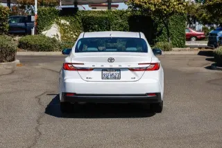 Toyota Camry 2025 LE Sedán 4 puertas