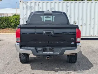 Toyota Tacoma 2017 4x4 TRD Pro 4p Puerta Doble Cabina Doble 5.0 ft CB 6A