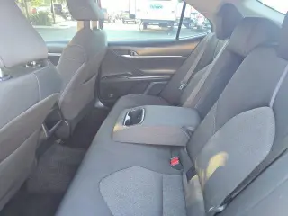 Toyota Camry 2022 LE 4dr Sedán
