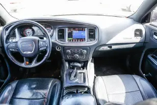Dodge Charger 2017 R/T 4 puertas Sedán
