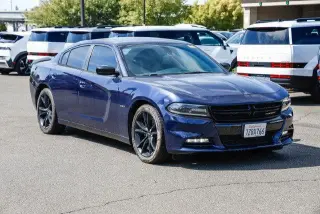 Dodge Charger 2017 R/T 4 puertas Sedán