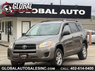 Toyota RAV4 Base I4 4WD 2011