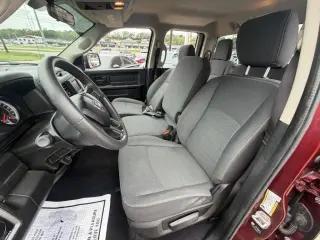 RAM 1500 Classic Tradesman Quad Cab 4WD 2021