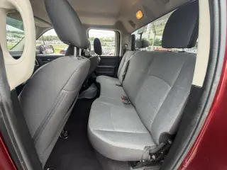 RAM 1500 Classic Tradesman Quad Cab 4WD 2021