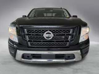 Nissan Titan 2021 4x2 SV 4dr Crew Cab 5.6 ft. SB
