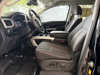 Nissan Titan 2021 4x2 SV 4dr Crew Cab 5.6 ft. SB