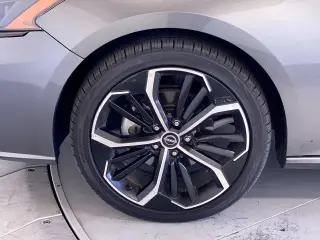 Nissan Altima 2023 2.5 SR 4dr Sedan