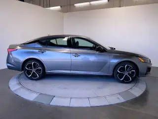 Nissan Altima 2023 2.5 SR 4dr Sedan