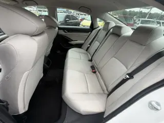Honda Accord LX CVT 2021