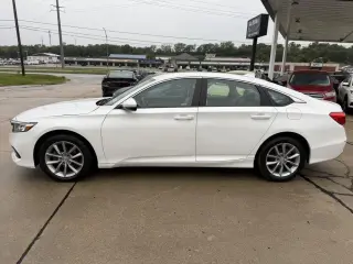 Honda Accord LX CVT 2021