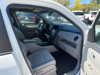 Honda Pilot LX 2010
