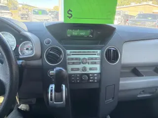 Honda Pilot LX 2010