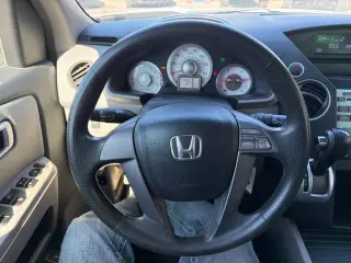 Honda Pilot LX 2010