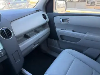 Honda Pilot LX 2010
