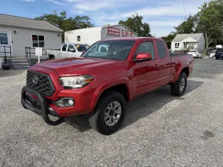 2017 Toyota Tacoma TRD Off Road Access Cab 6' Bed V6 4x4