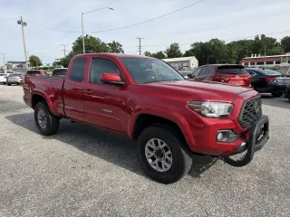 2017 Toyota Tacoma TRD Off Road Access Cab 6' Bed V6 4x4