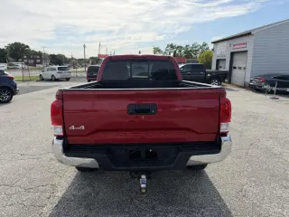 2017 Toyota Tacoma TRD Off Road Access Cab 6' Bed V6 4x4