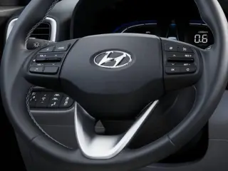 Hyundai VENUE 2026 SEL 4dr Crossover con Techo de Dos Tonos