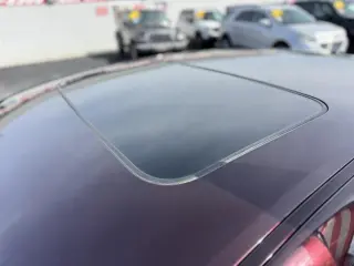 2011 Toyota Avalon 4dr Sdn (Natl)