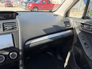 2014 Subaru Forester 2.5i Premium PZEV