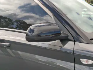 Hyundai VENUE 2024 Limited 4dr Crossover