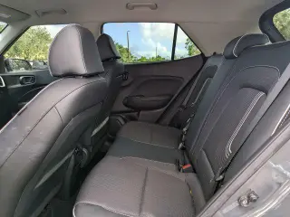 Hyundai VENUE 2024 Limited 4dr Crossover