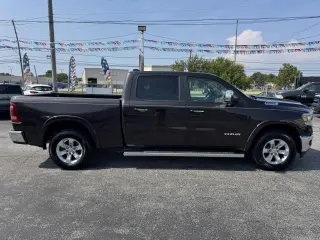 2019 RAM 1500 Laramie 4x4 Crew Cab 6'4" Box