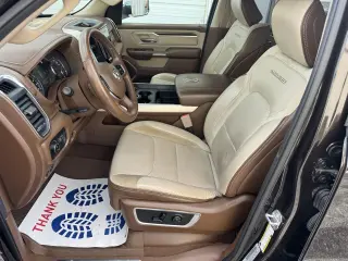 2019 RAM 1500 Laramie 4x4 Crew Cab 6'4" Box
