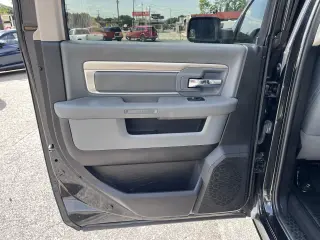 2018 RAM 1500 Big Horn 4x4 Crew Cab 5'7" Box