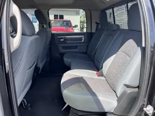 2018 RAM 1500 Big Horn 4x4 Crew Cab 5'7" Box