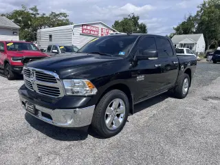 2018 RAM 1500 Big Horn 4x4 Crew Cab 5'7" Box