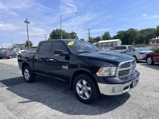 2018 RAM 1500 Big Horn 4x4 Crew Cab 5'7" Box
