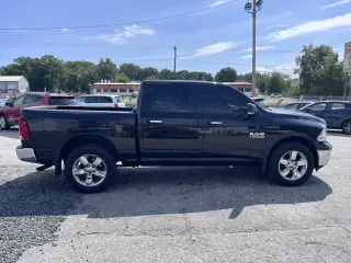 2018 RAM 1500 Big Horn 4x4 Crew Cab 5'7" Box