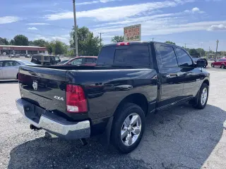 2018 RAM 1500 Big Horn 4x4 Crew Cab 5'7" Box