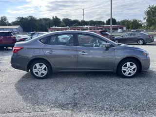 2016 Nissan Sentra 4dr Sdn S