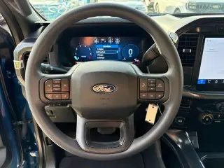 Ford F-150 2024 4x2 STX 4dr SuperCrew 5.5 ft. SB