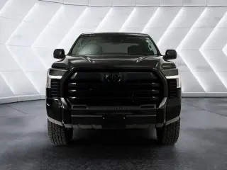 Toyota Tundra 2024 4x4 SR5 4dr CrewMax Cab Pickup SB