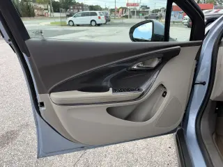 2013 Chevrolet Volt 5dr HB