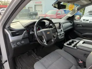 2016 Chevrolet Suburban LS 4WD