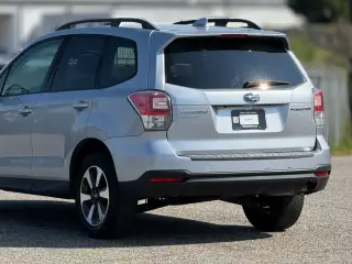 Subaru Forester 2018 AWD 2.5i Premium 4dr Wagon CVT