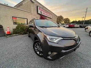 2018 Toyota RAV4 Limited AWD (Natl)