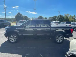 Ford F-150 2018 4x4 Lariat 4dr SuperCrew 5.5 ft. SB