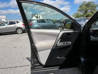 2013 Toyota RAV4 AWD 4dr XLE (Natl)